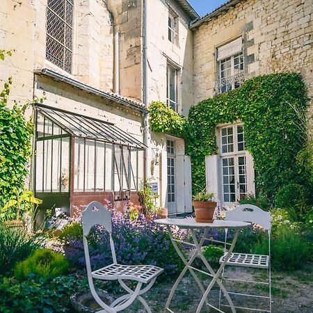 Le Prieure Sainte Croix Hotel Loudun Ngoại thất bức ảnh