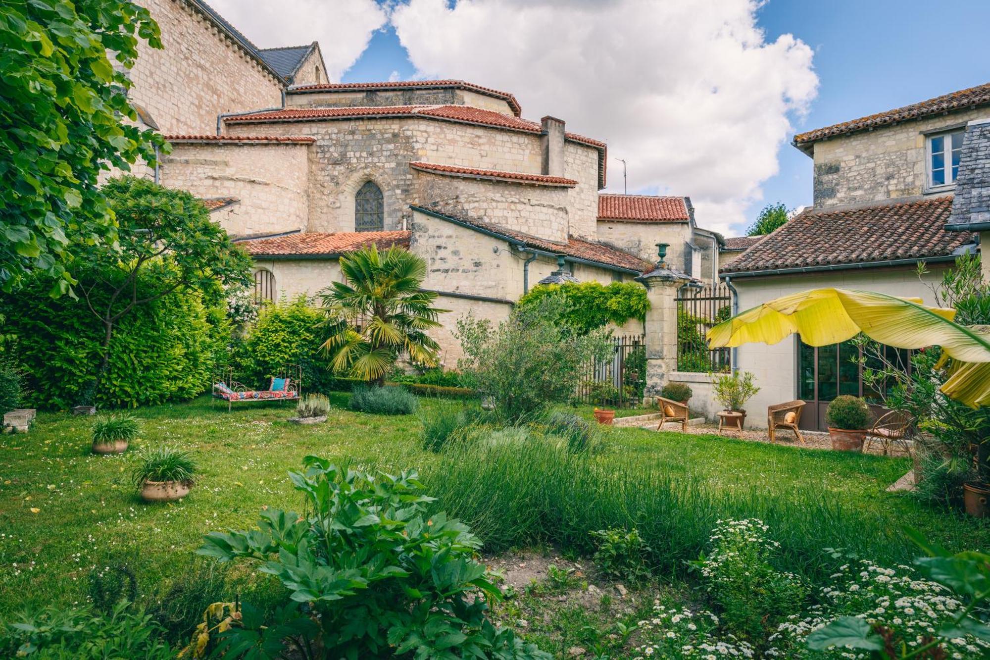 Le Prieure Sainte Croix Hotel Loudun Ngoại thất bức ảnh