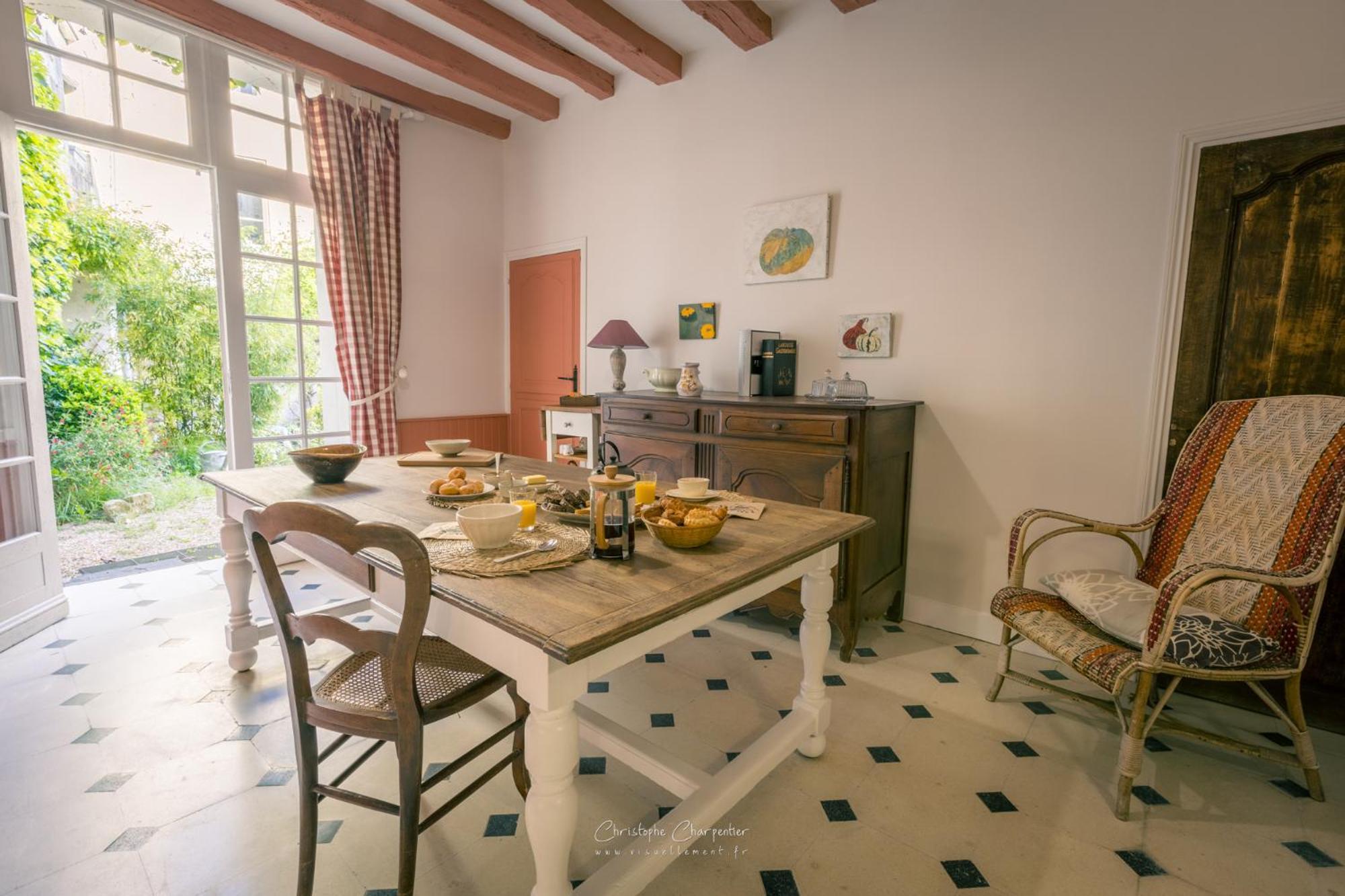 Le Prieure Sainte Croix Hotel Loudun Ngoại thất bức ảnh