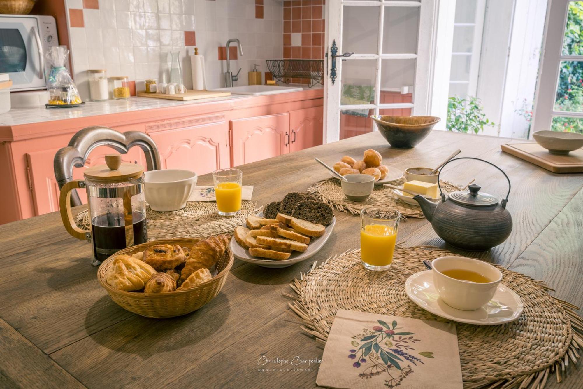 Le Prieure Sainte Croix Hotel Loudun Ngoại thất bức ảnh