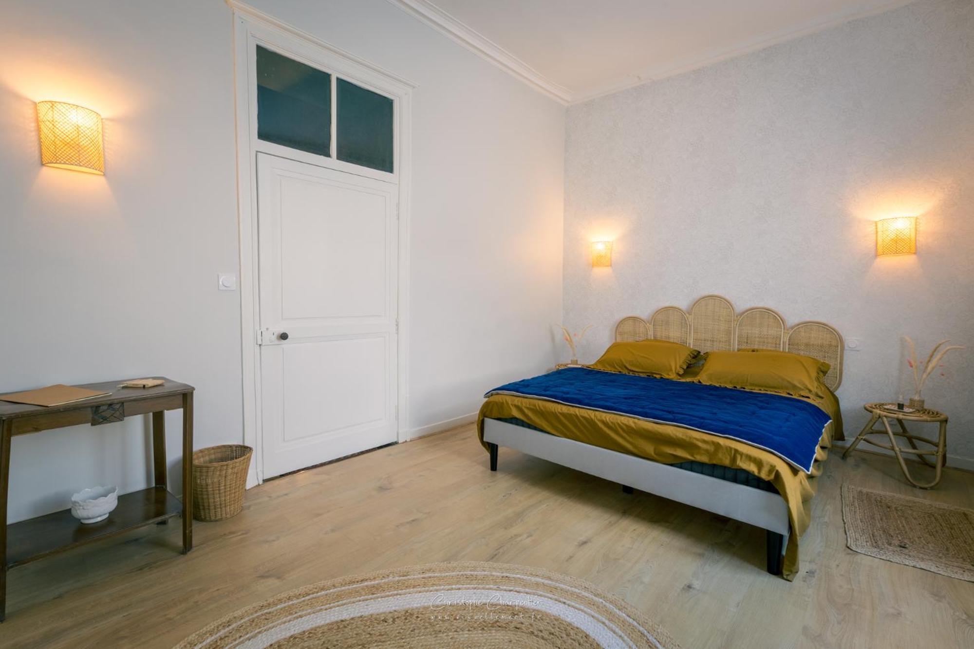 Le Prieure Sainte Croix Hotel Loudun Ngoại thất bức ảnh