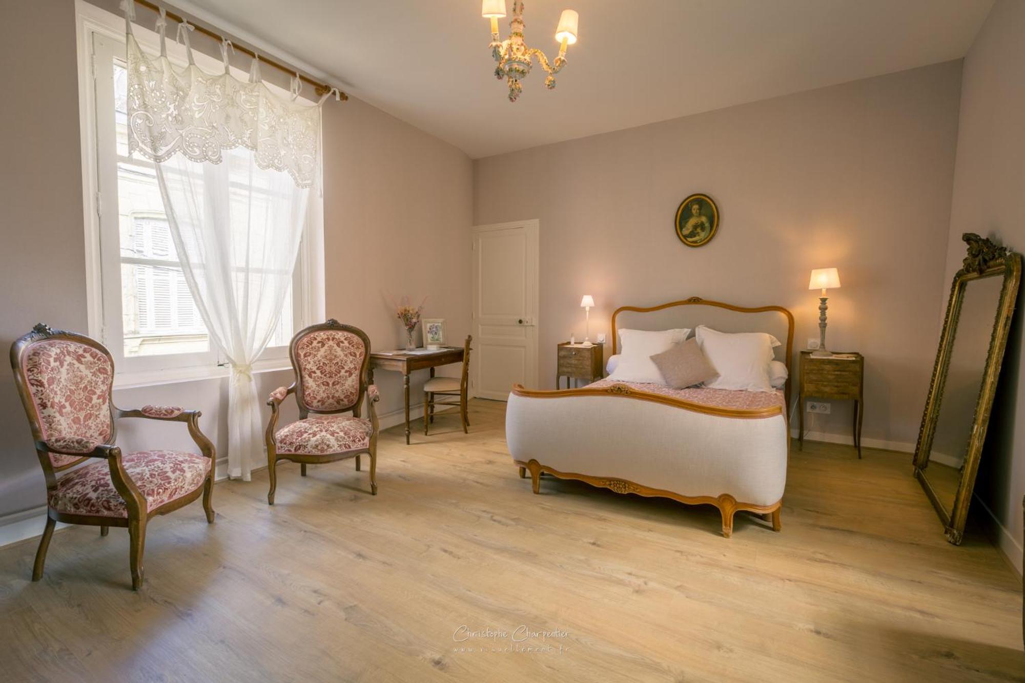 Le Prieure Sainte Croix Hotel Loudun Ngoại thất bức ảnh