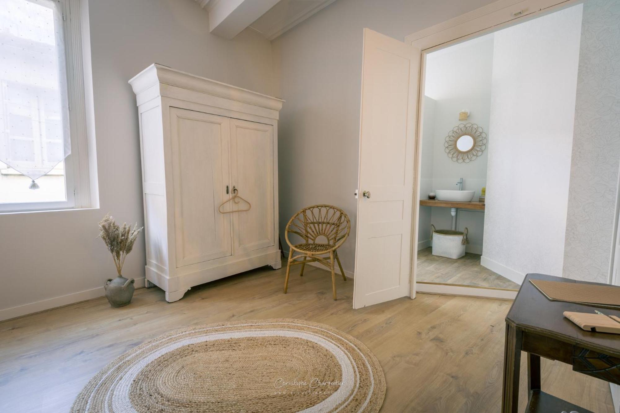 Le Prieure Sainte Croix Hotel Loudun Ngoại thất bức ảnh